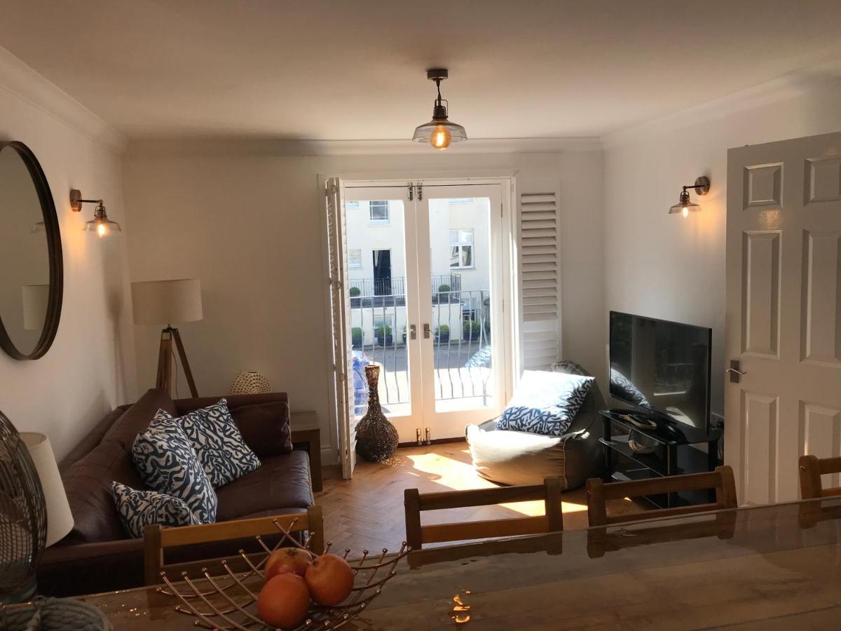 The Beach House Holiday Apartments AEGON International Esterno foto