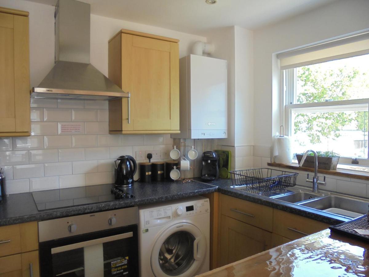 The Beach House Holiday Apartments AEGON International Esterno foto